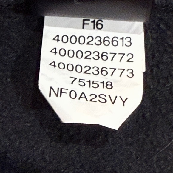 Women’s THE NORTH FACE Pyxis Parka black fleece jacket- Size small - Picture 7 of 8